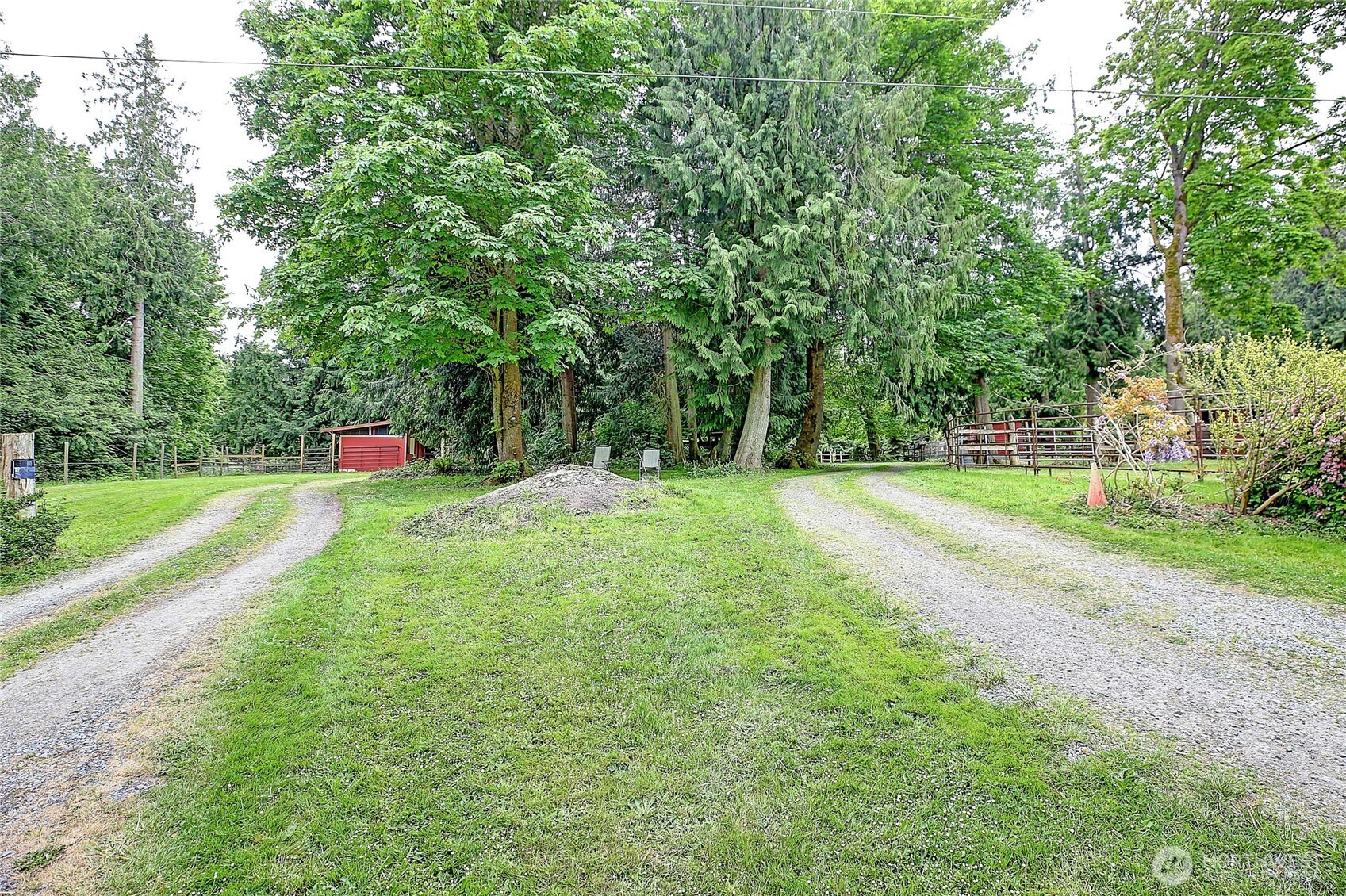 472 Iris Lane Property Photo 38