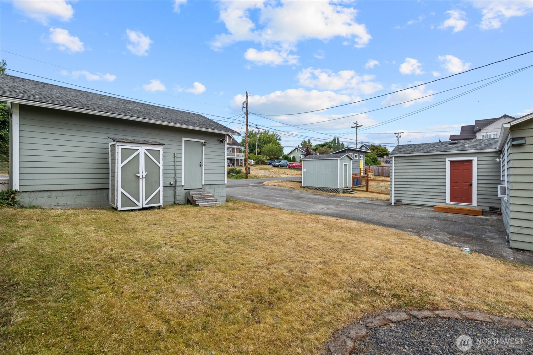 3708 Oakes Avenue Property Photo 29