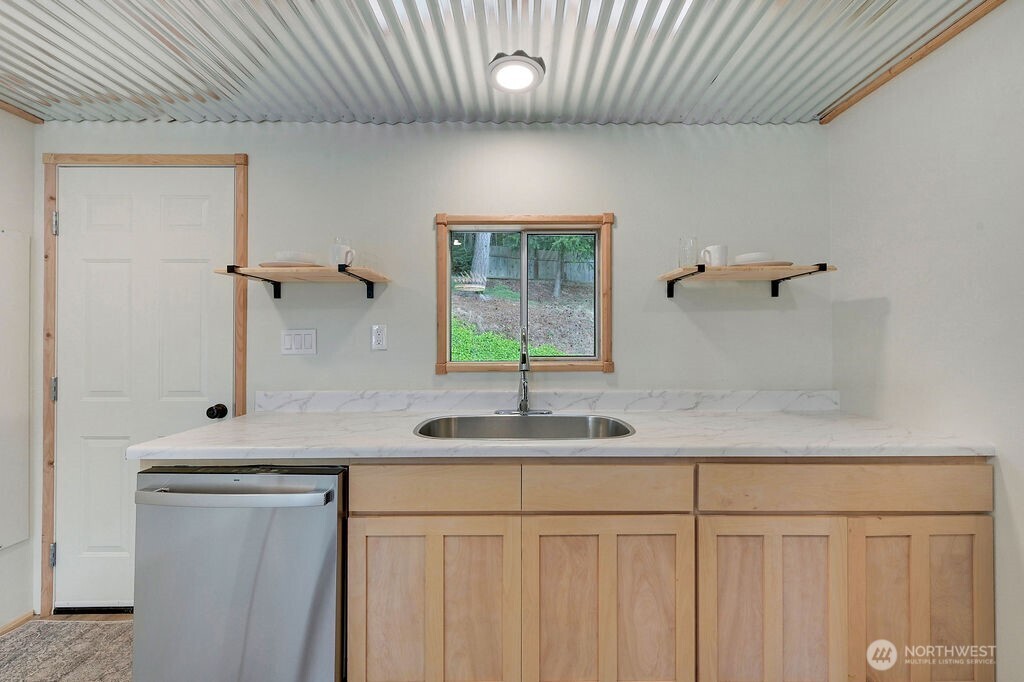 141 Blueberry Hill Road Property Photo 9