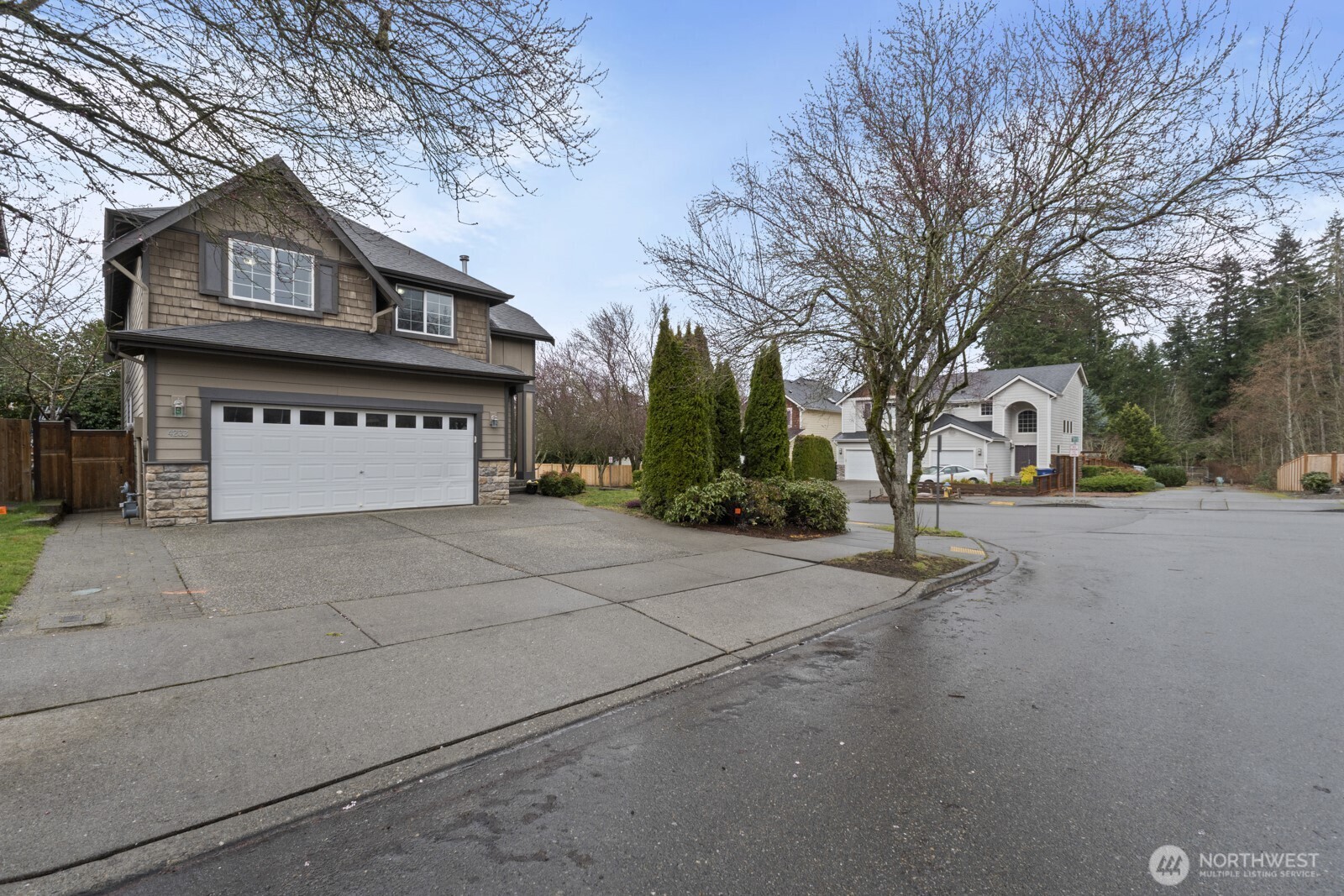 4233 154th Place Property Photo 40