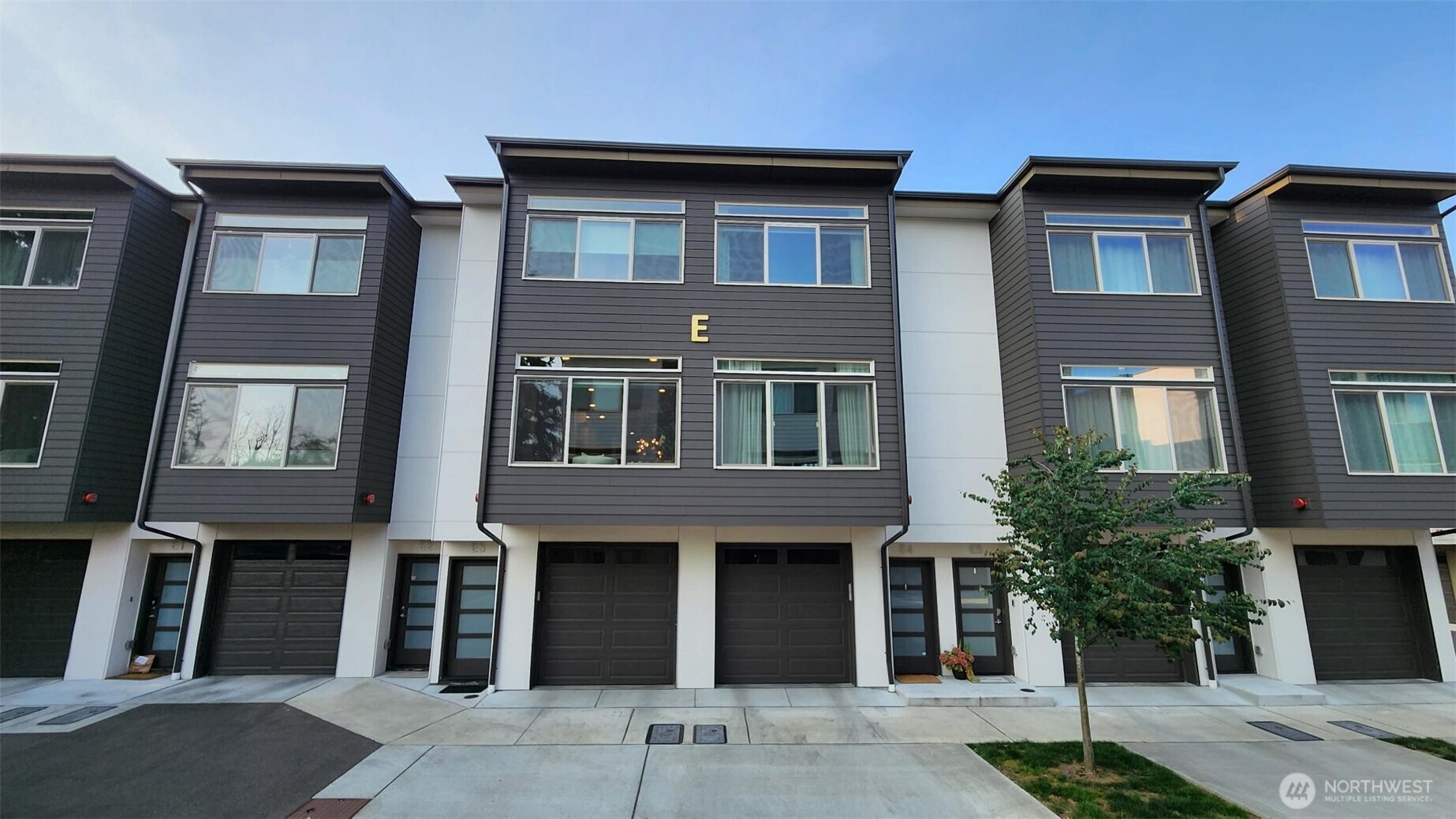 5020 148th Street E3 Property Photo 1