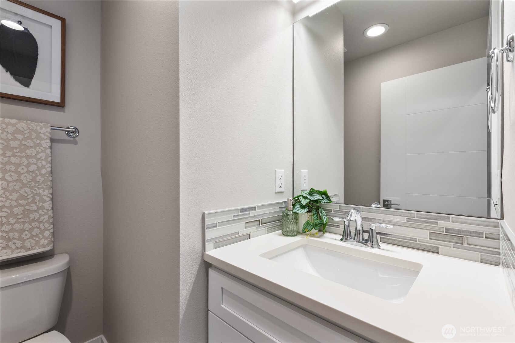 5020 148th Street E3 Property Photo 15