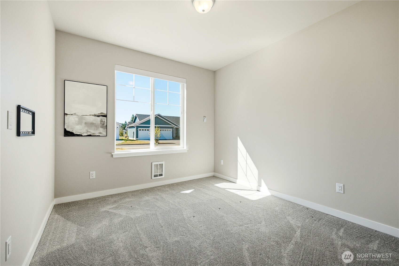 8276 Balfour Valley Ln Property Photo 24