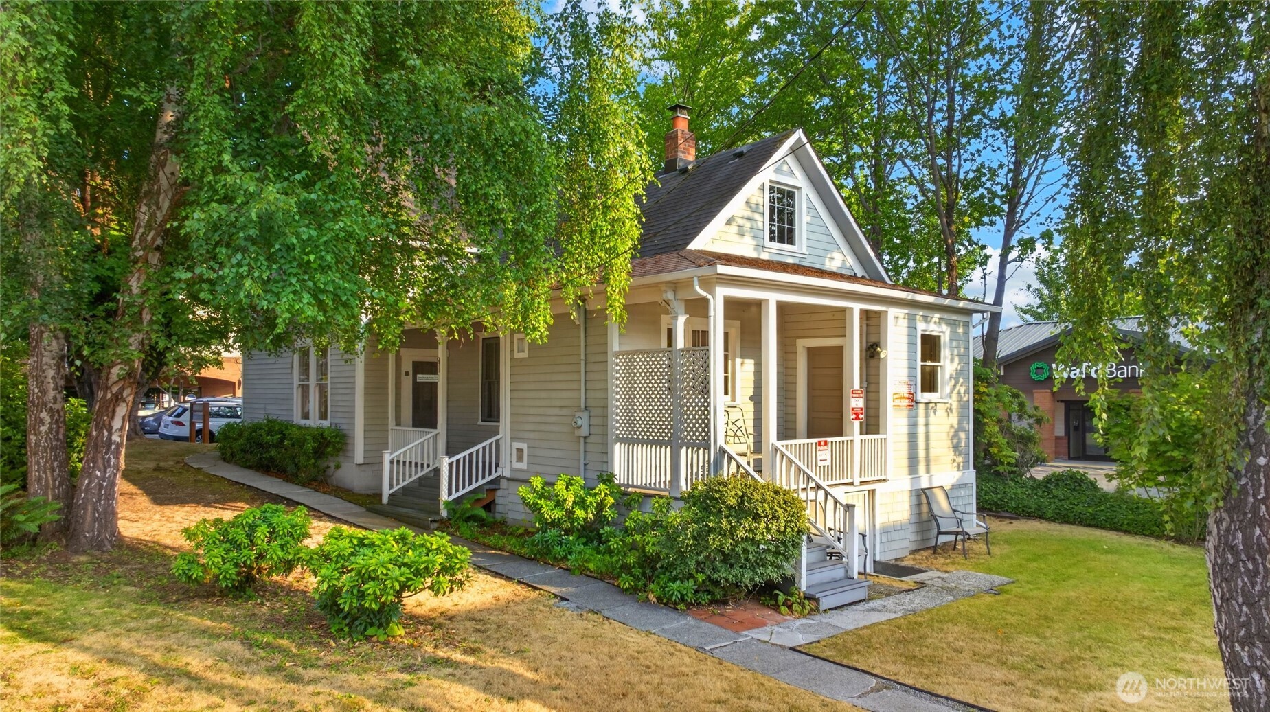115 3rd Avenue Property Photo 3