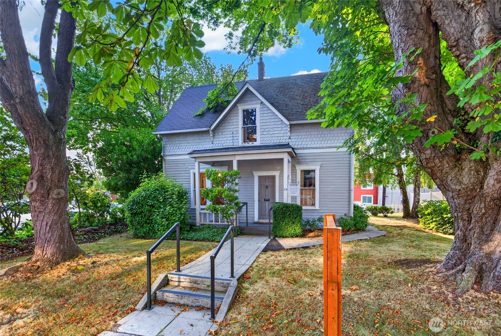 115 3rd Avenue Property Photo 11