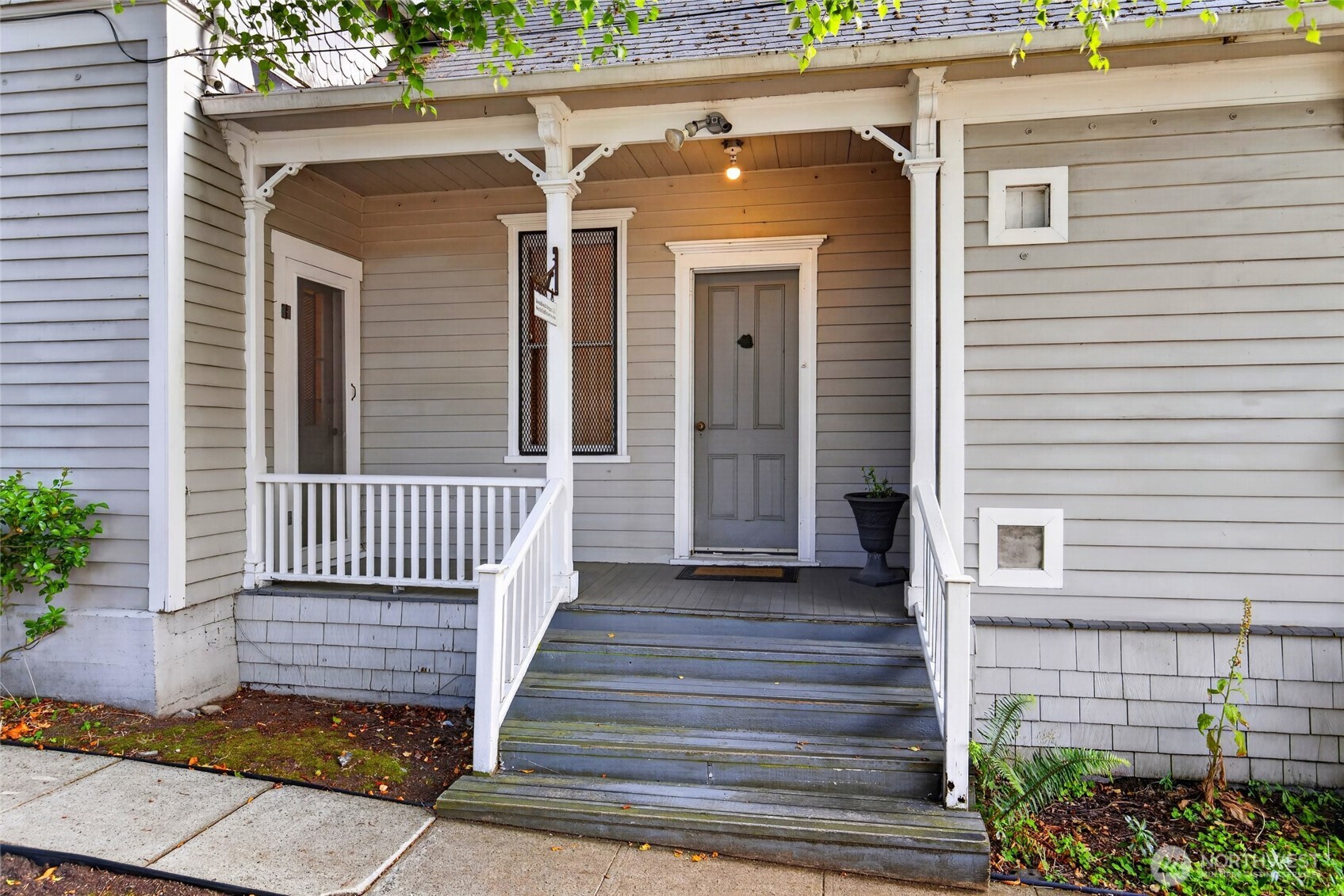 115 3rd Avenue Property Photo 12