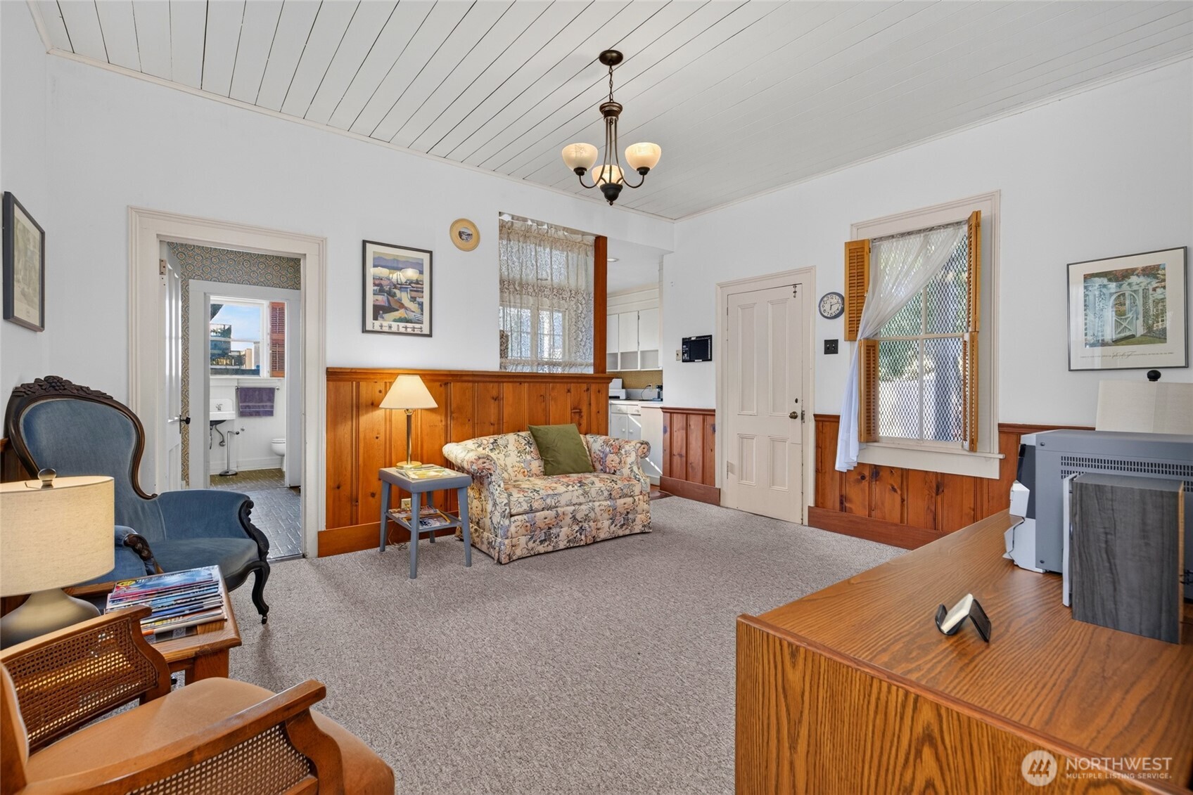 115 3rd Avenue Property Photo 24