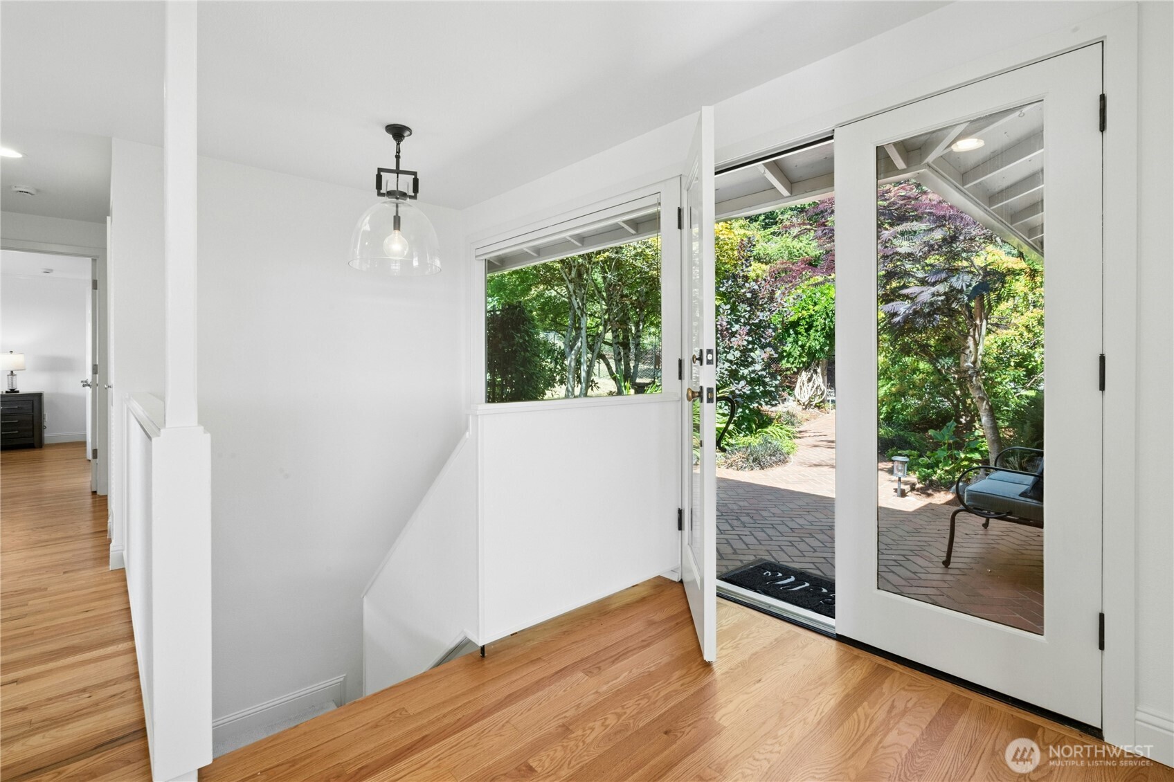 12213 206th Place Property Photo 7