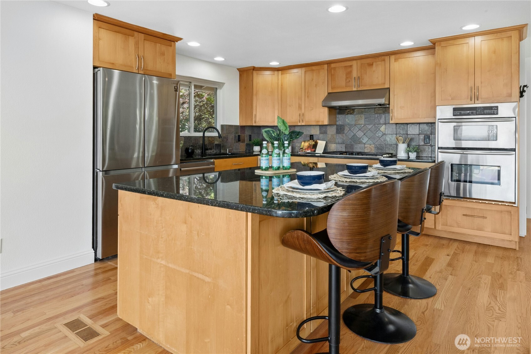 12213 206th Place Property Photo 13