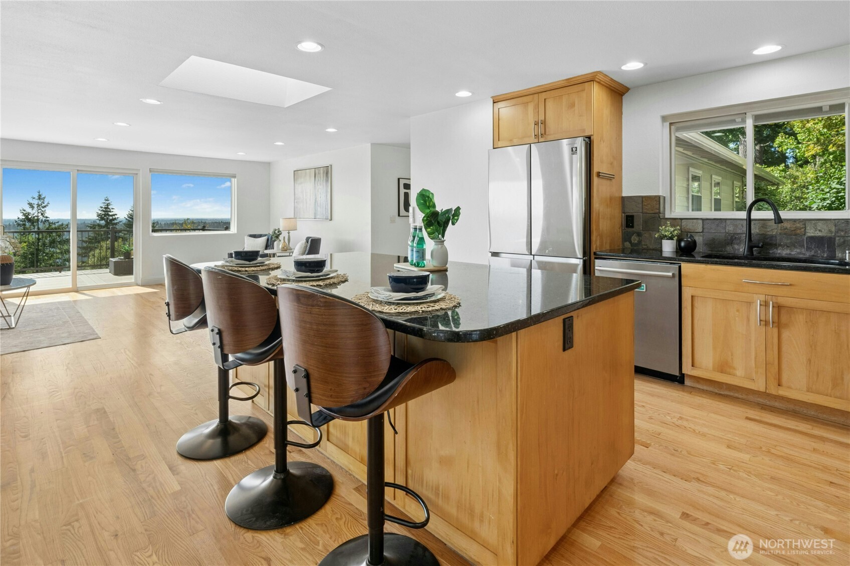 12213 206th Place Property Photo 14
