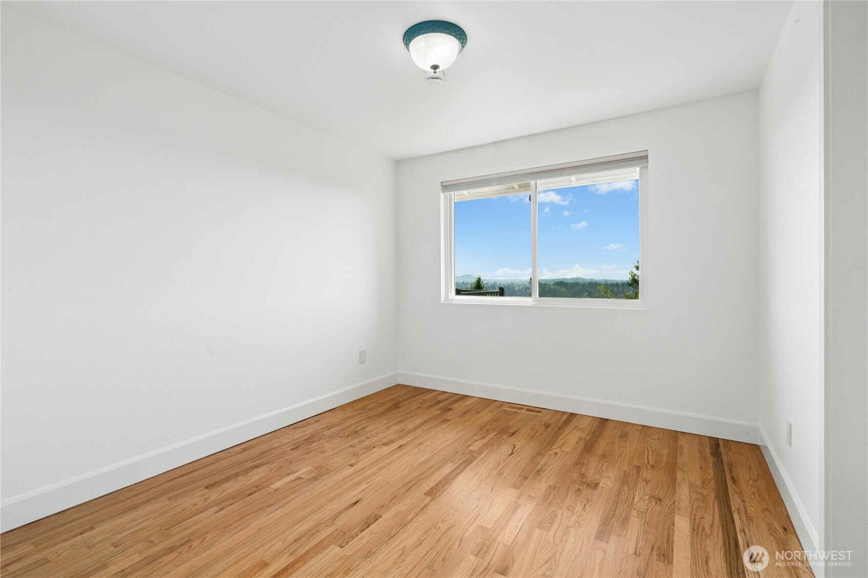 12213 206th Place Property Photo 20