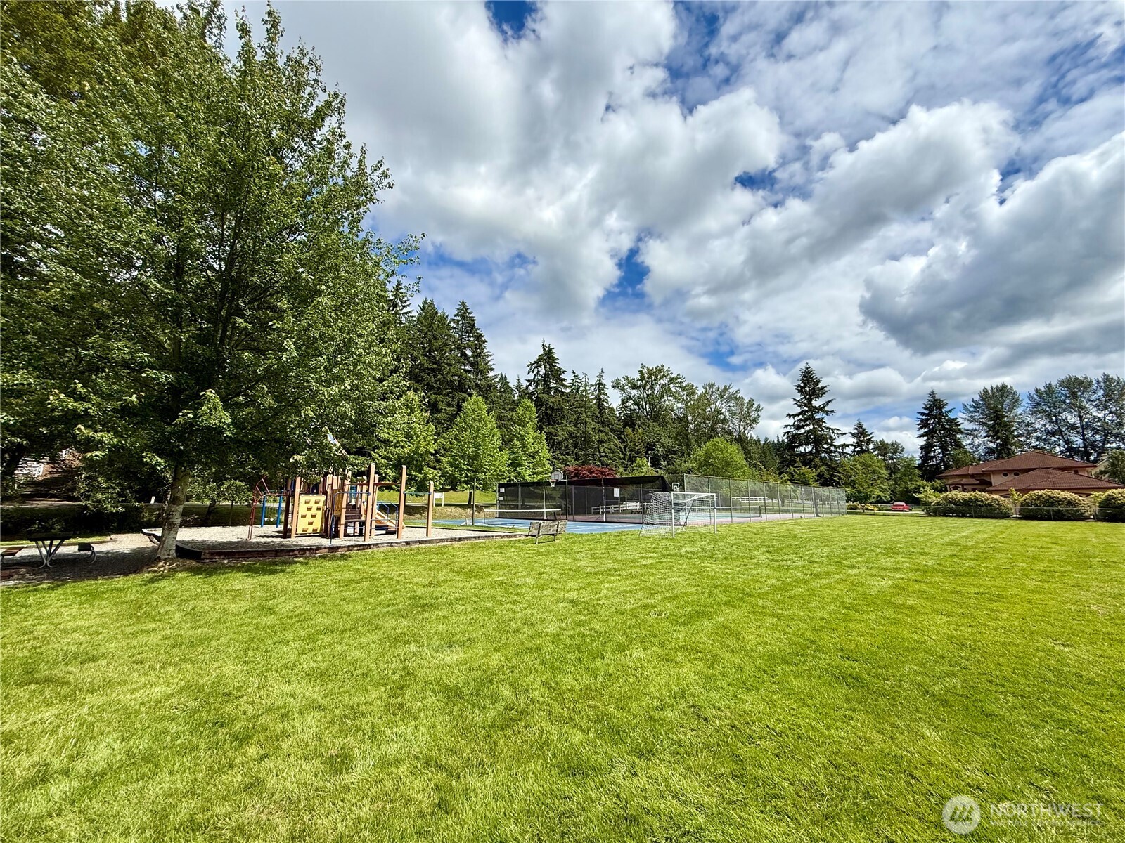 12213 206th Place Property Photo 36