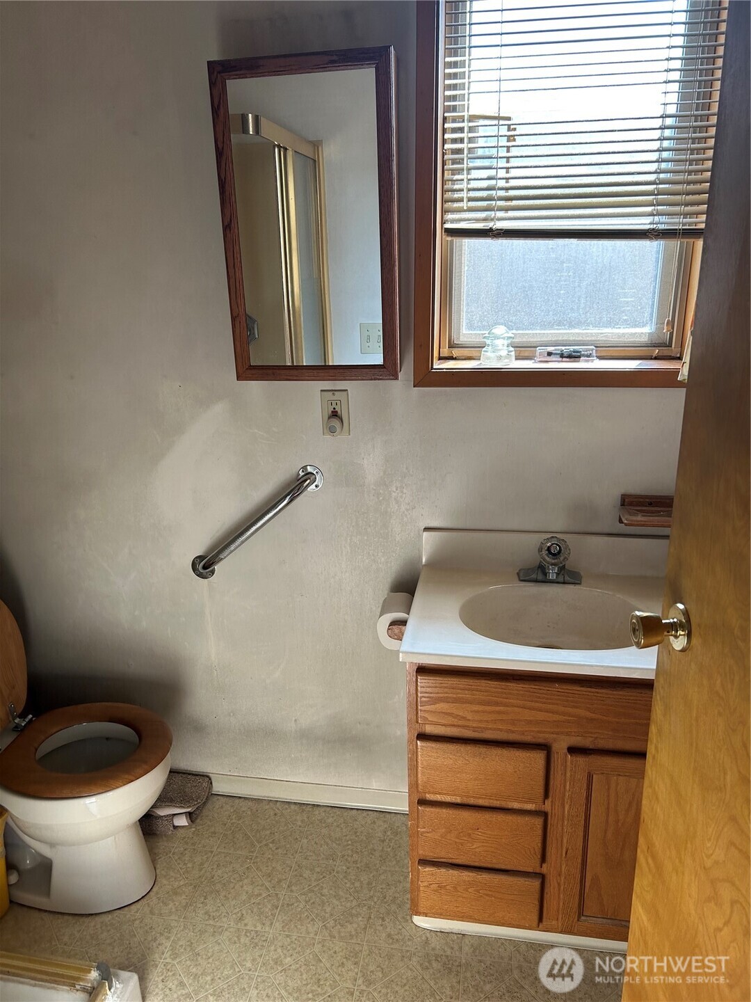 603 Gove Property Photo 18
