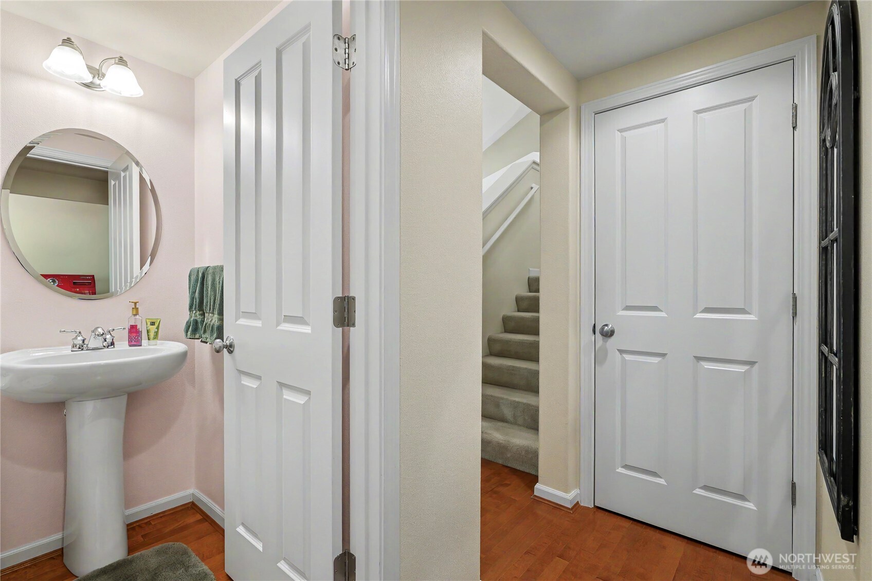 7119 James Place Property Photo 14