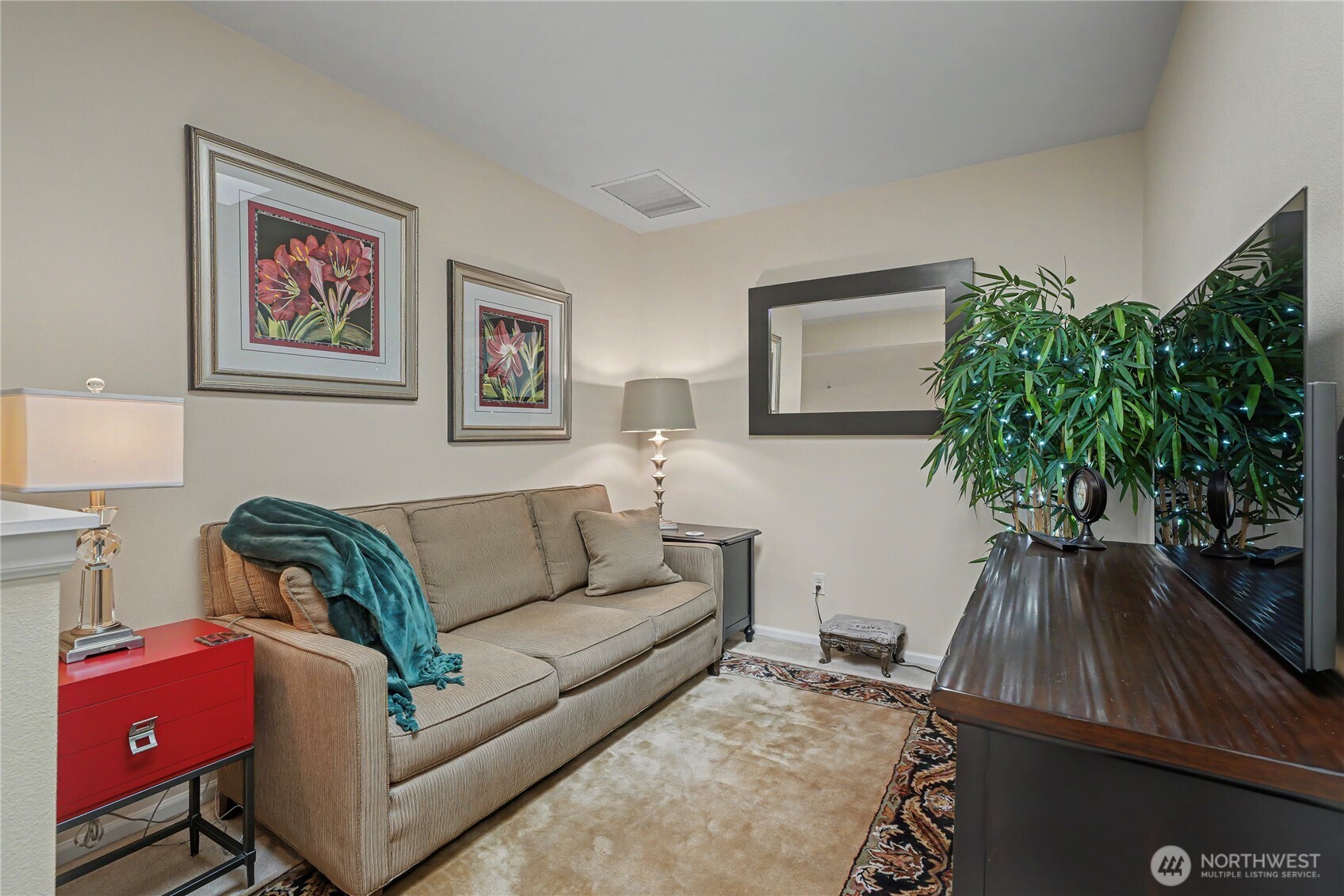 7119 James Place Property Photo 17