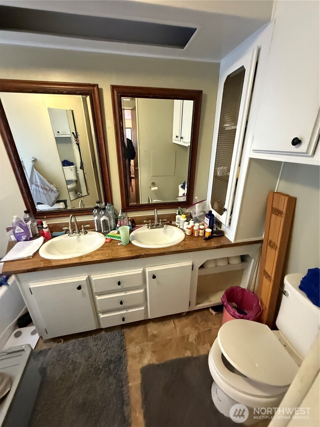 237 Collins Road Property Photo 15