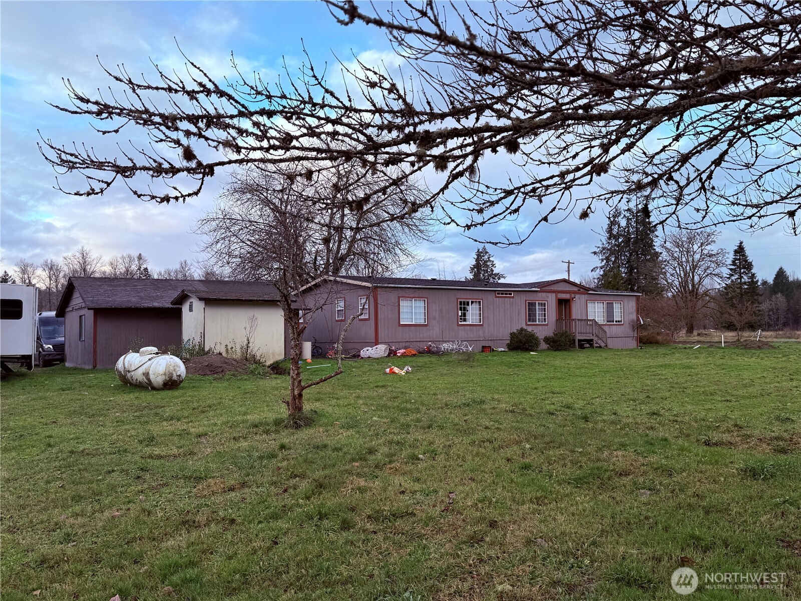 237 Collins Road Property Photo 21