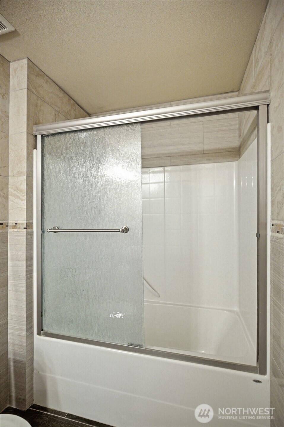 9323 S Ainsworth Avenue Property Photo 17