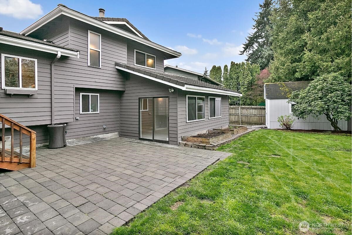 19114 49th Place Property Photo 23