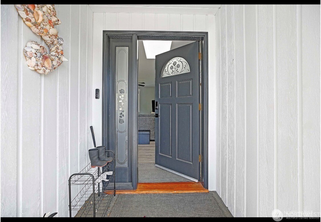 749 Commodore Lane Property Photo 24