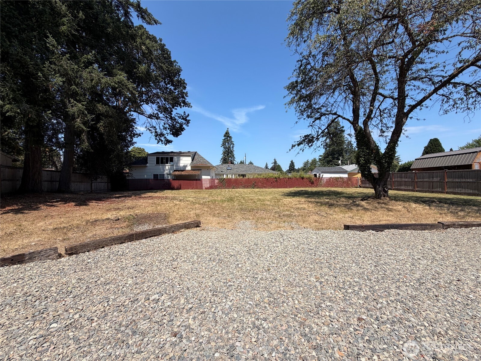 9315 Veterans Drive Property Photo 4