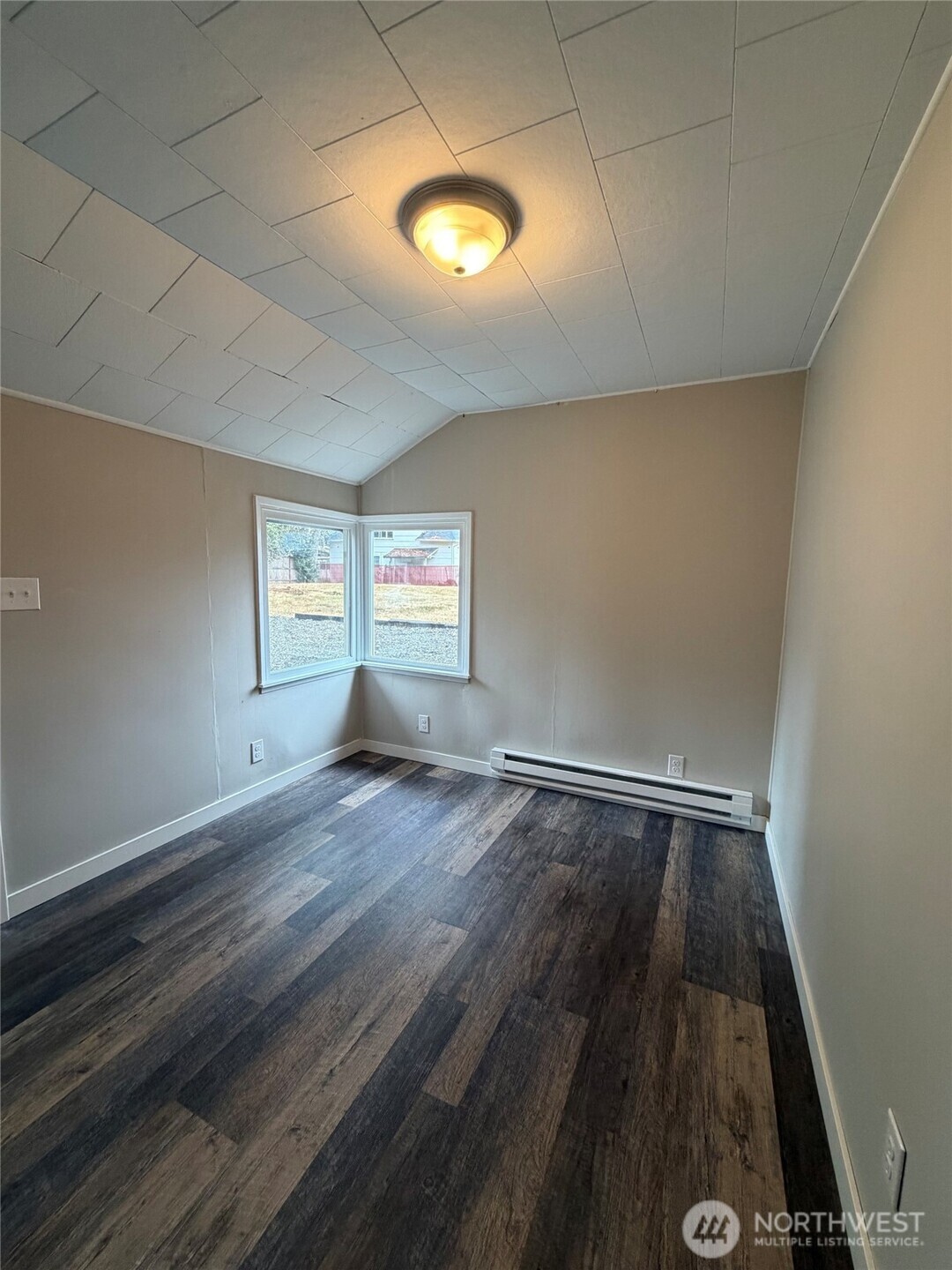 9315 Veterans Drive Property Photo 21