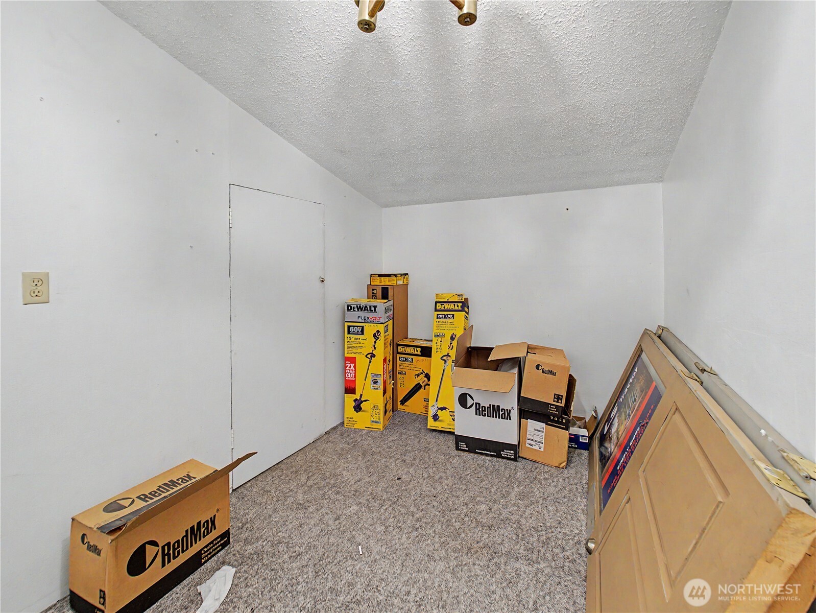 1343 Cole Street Property Photo 30