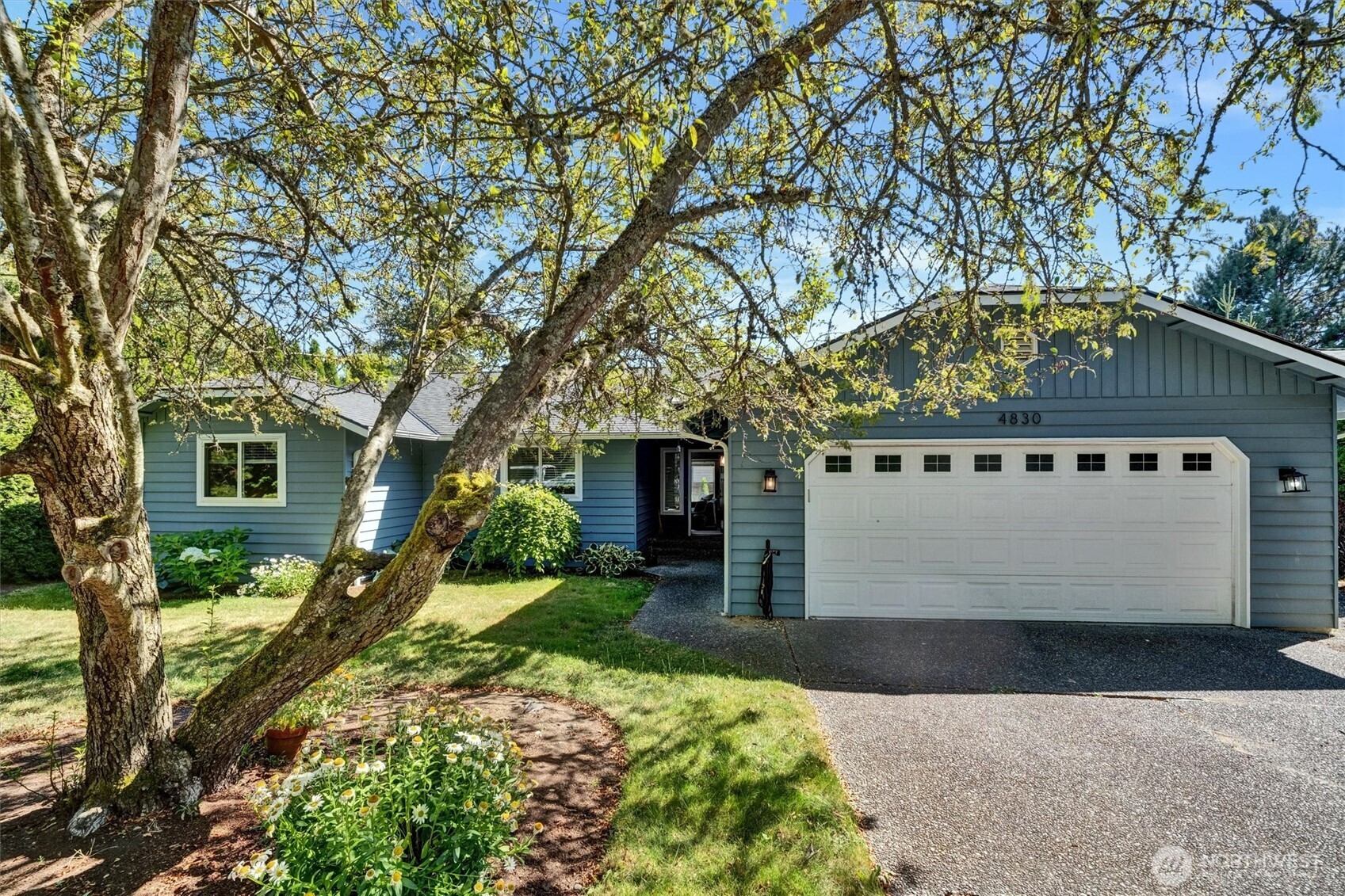 4830 154th Place Property Photo 1