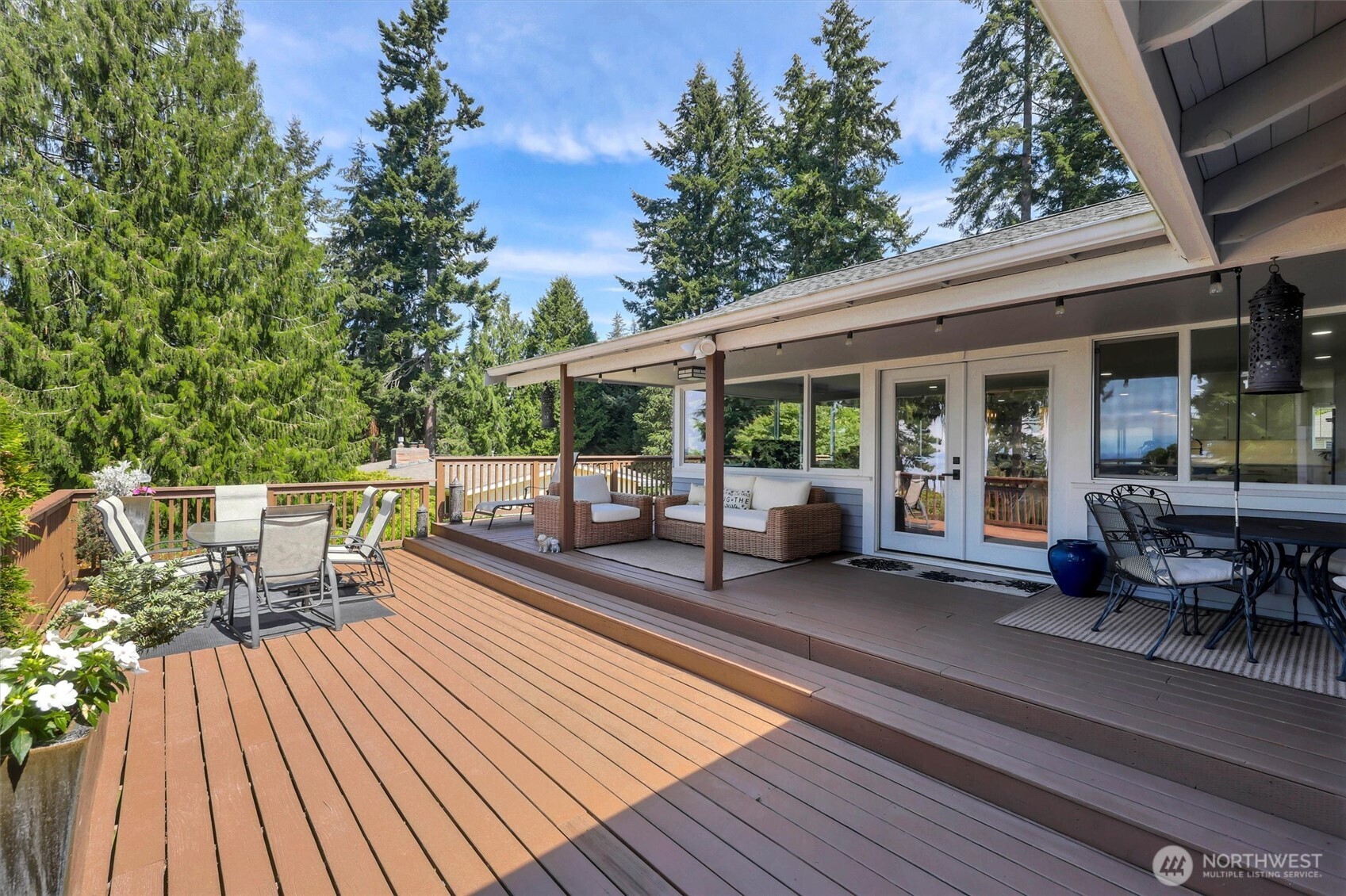 16038 68th Avenue Property Photo 17