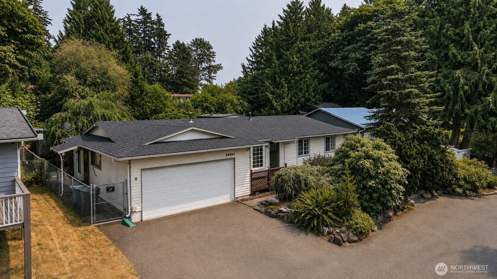 25404 150th Place Property Photo 2