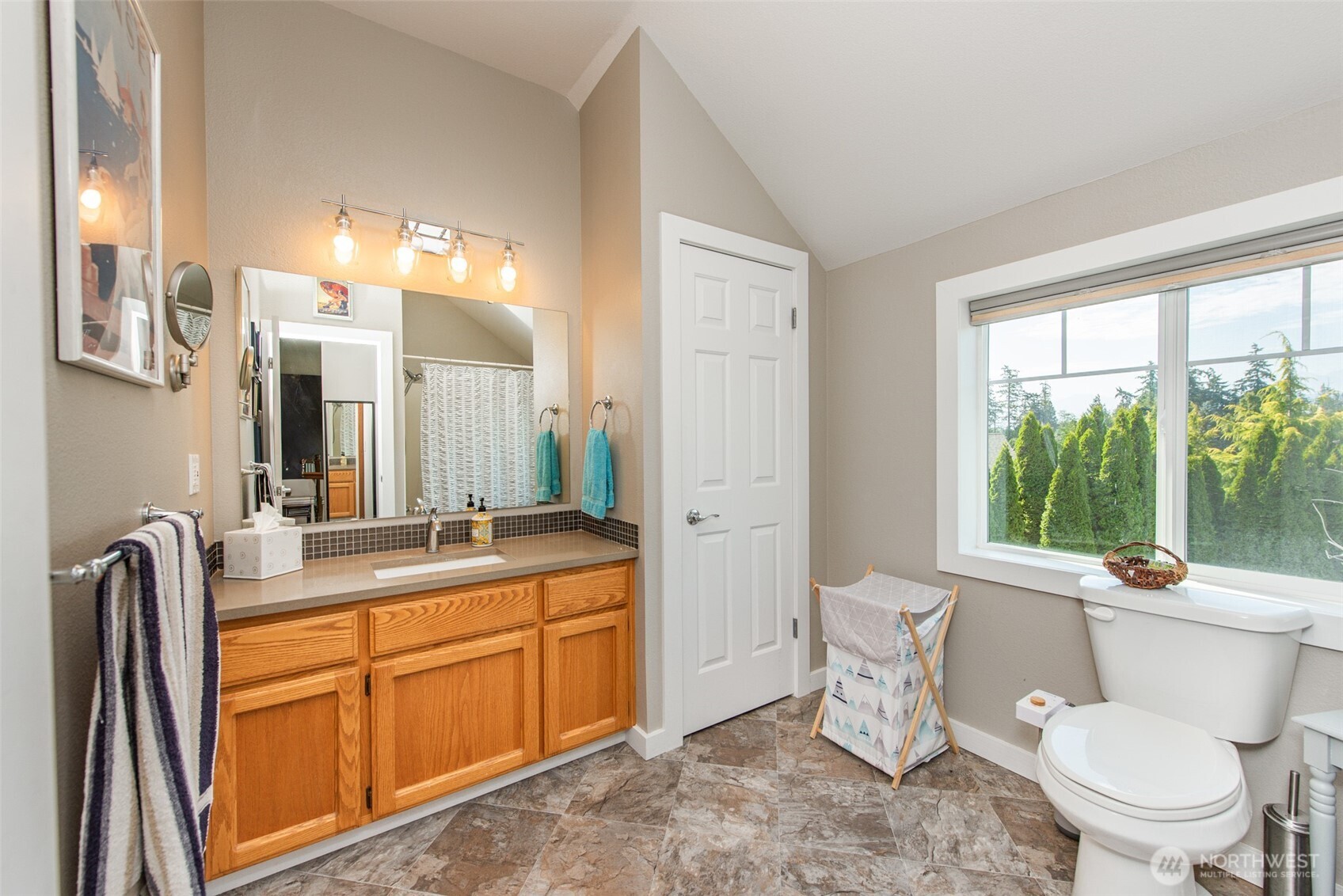 90 Meadowlark Lane Property Photo 27