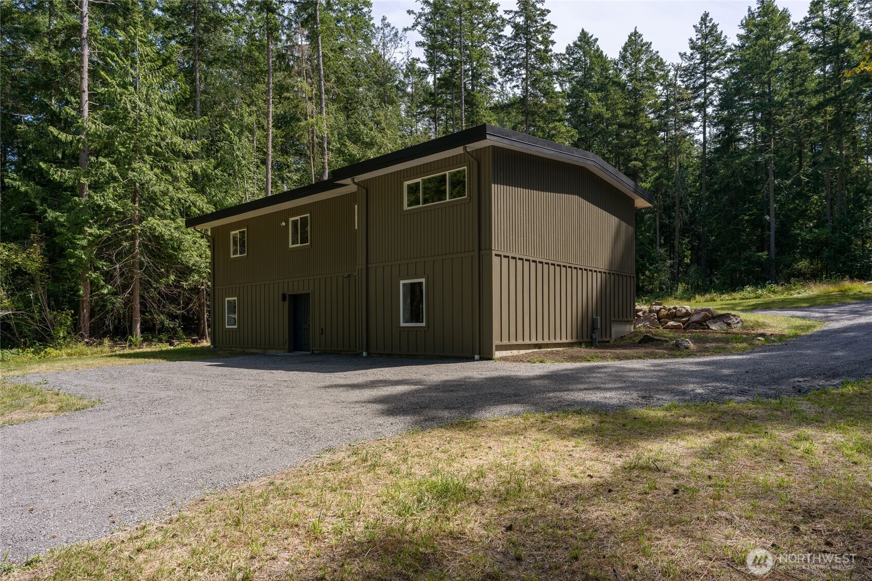 610 Pavey Boulevard Property Photo 15