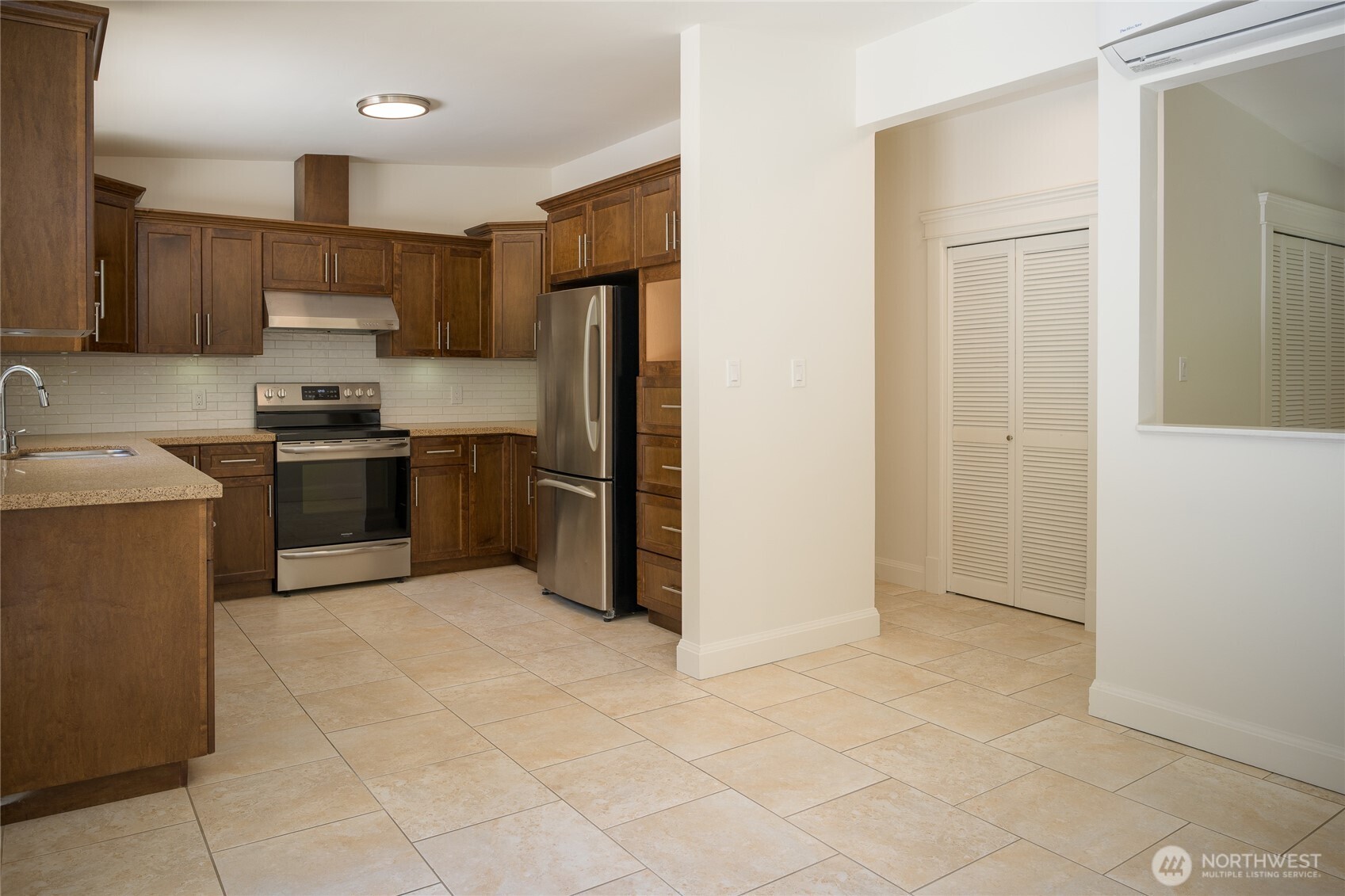 610 Pavey Boulevard Property Photo 17