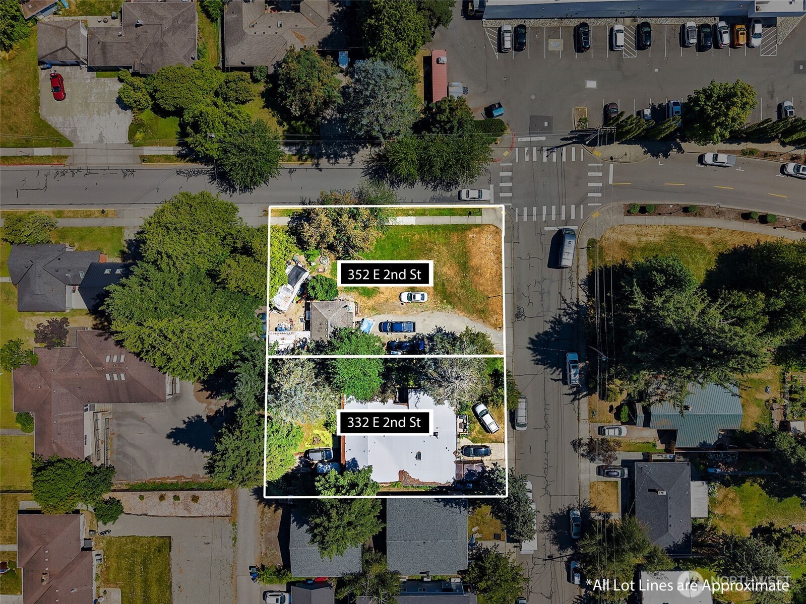 332 E 2nd Street Property Photo 4