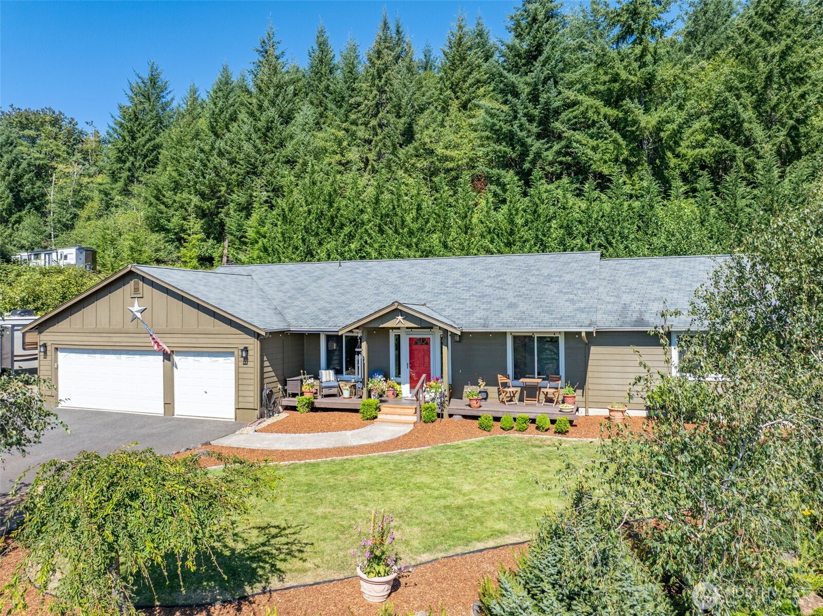 526 Haywire Road Property Photo 1