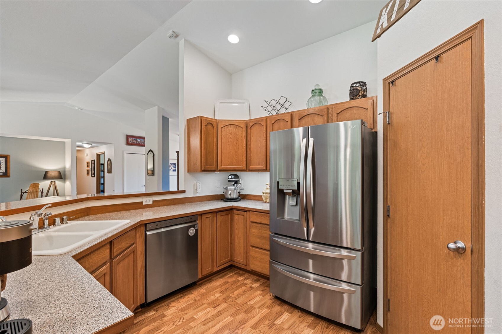 526 Haywire Road Property Photo 14