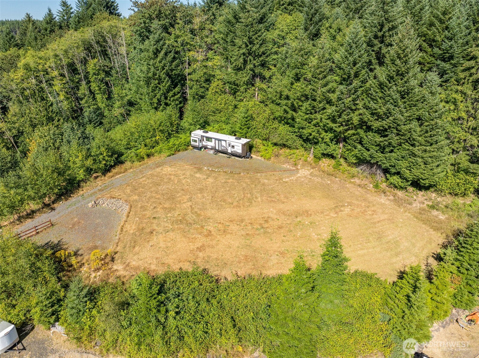 526 Haywire Road Property Photo 30