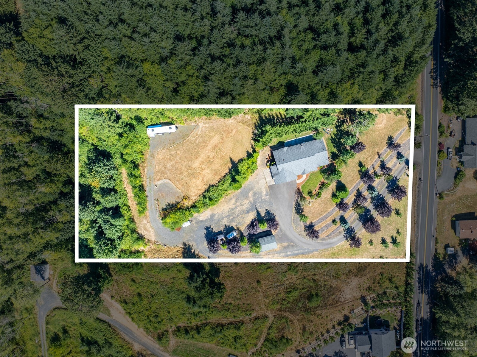 526 Haywire Road Property Photo 37