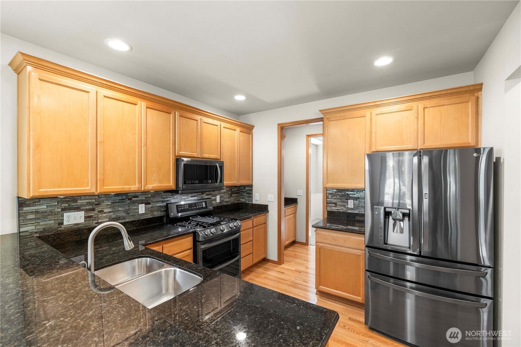 2115 143 Place Property Photo 14
