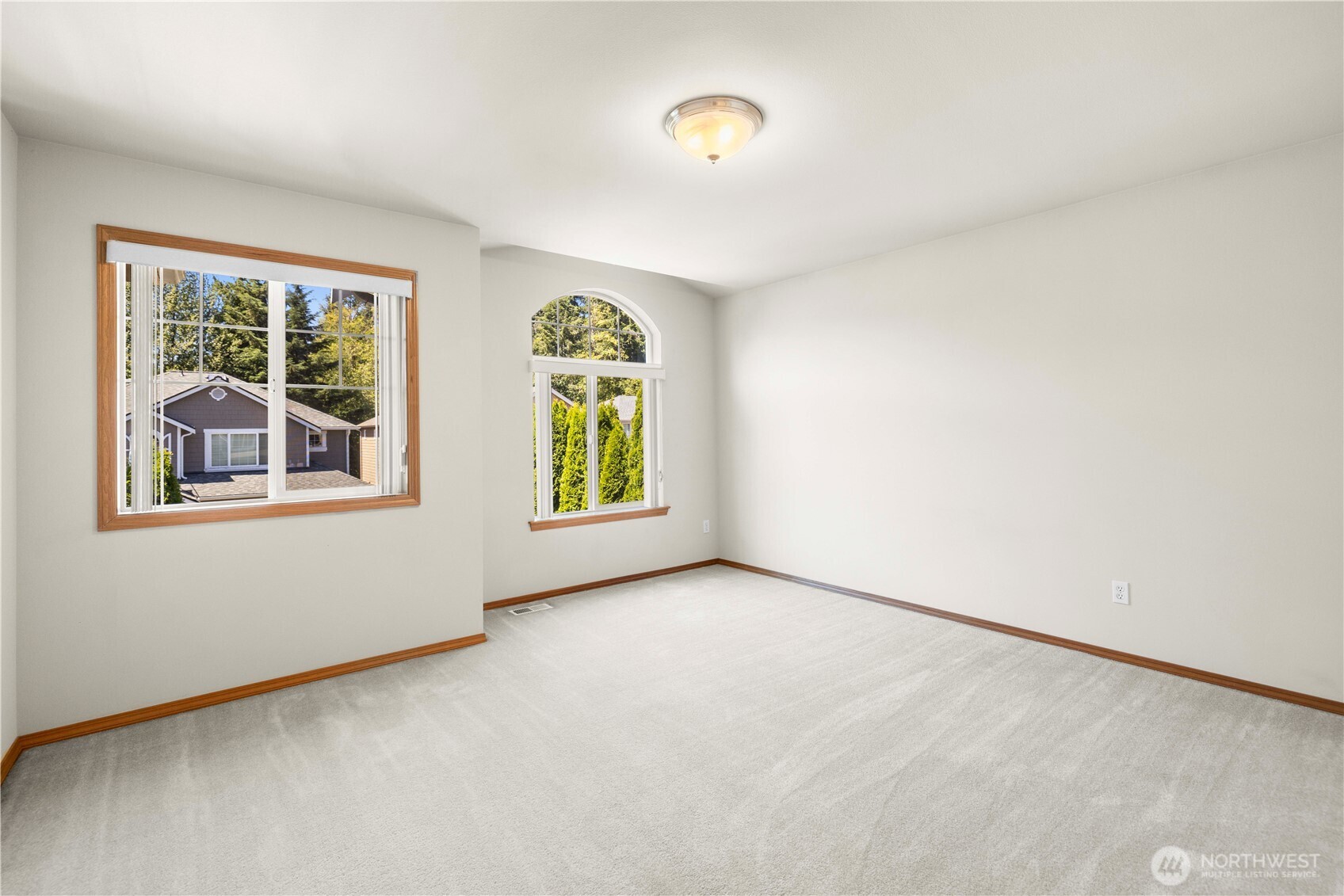 2115 143 Place Property Photo 24