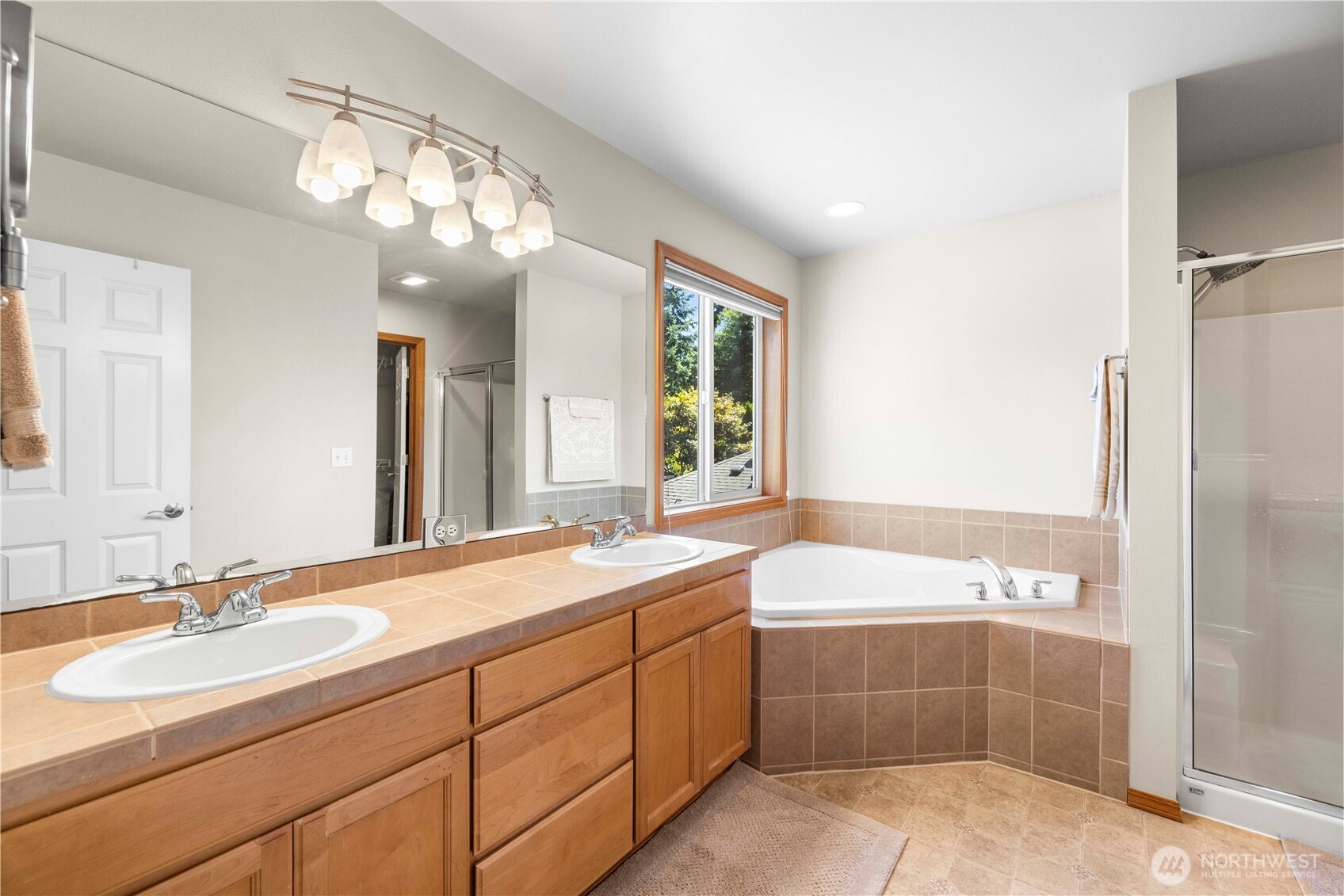 2115 143 Place Property Photo 33