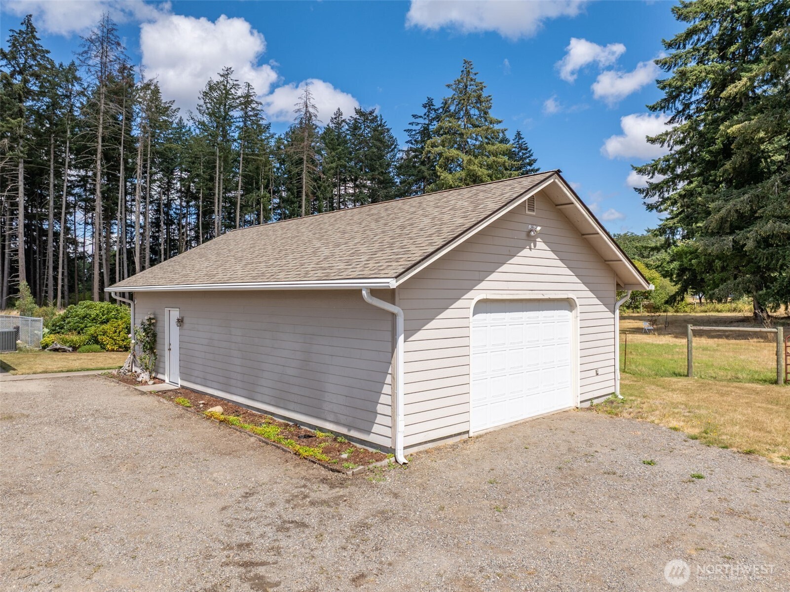17745 Case Road Property Photo 39