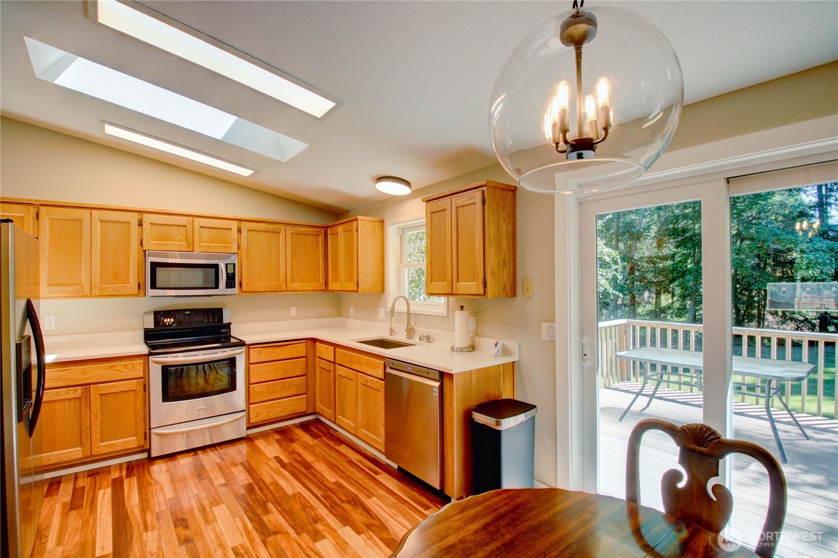 4528 N Alamo Way Property Photo 8