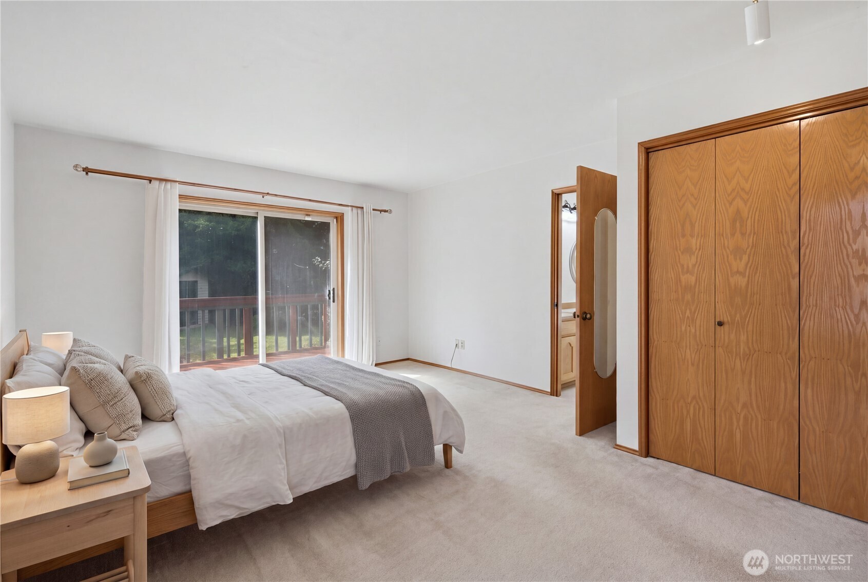 5536 70th Street Property Photo 16