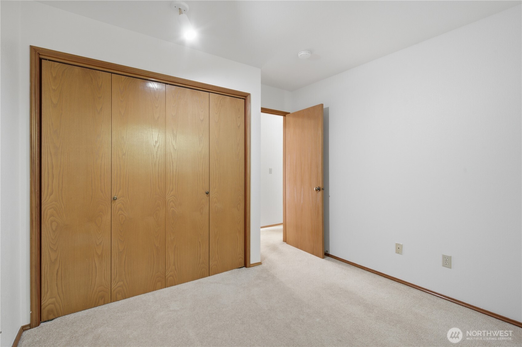 5536 70th Street Property Photo 22