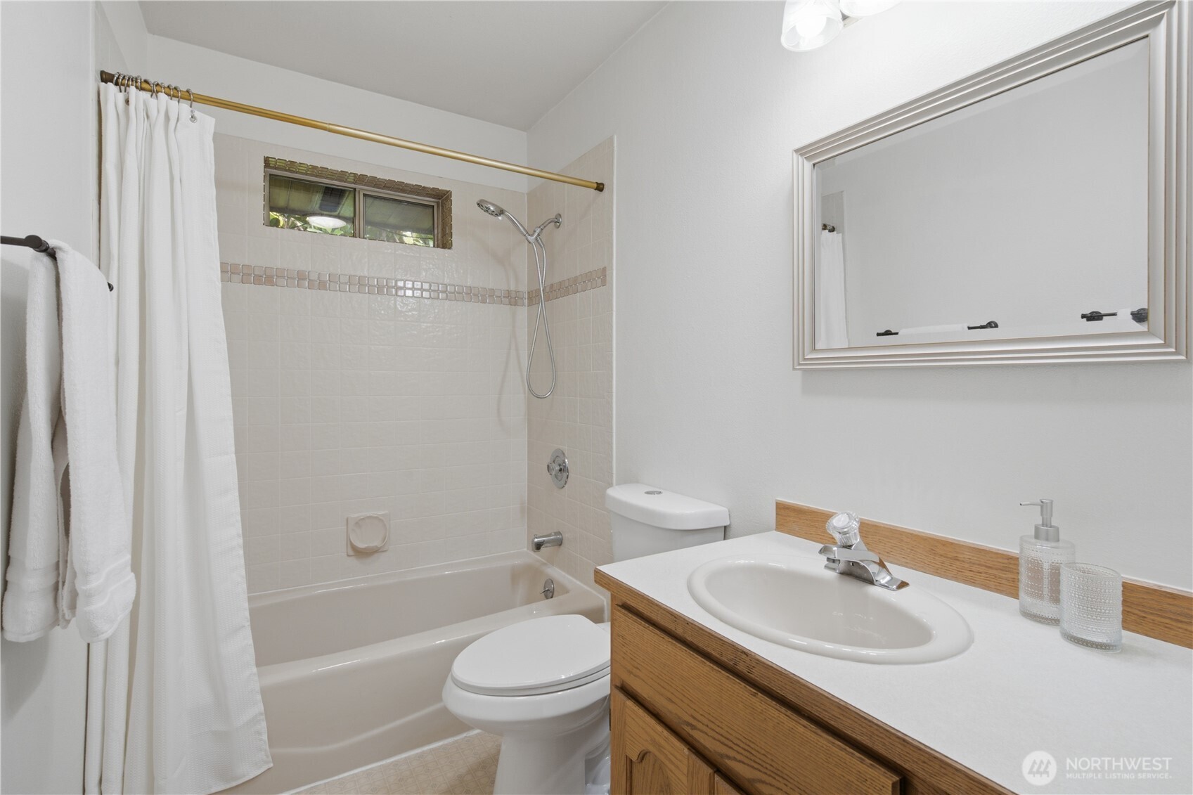 5536 70th Street Property Photo 23