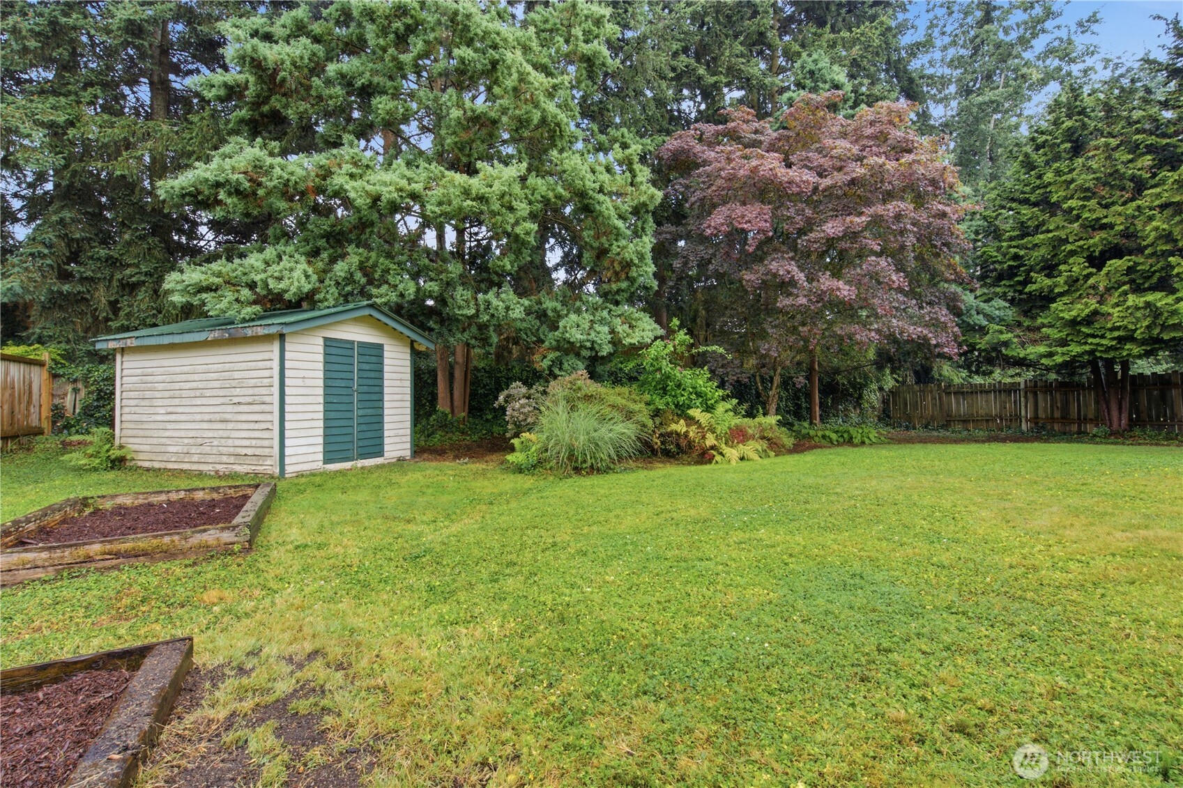5536 70th Street Property Photo 28