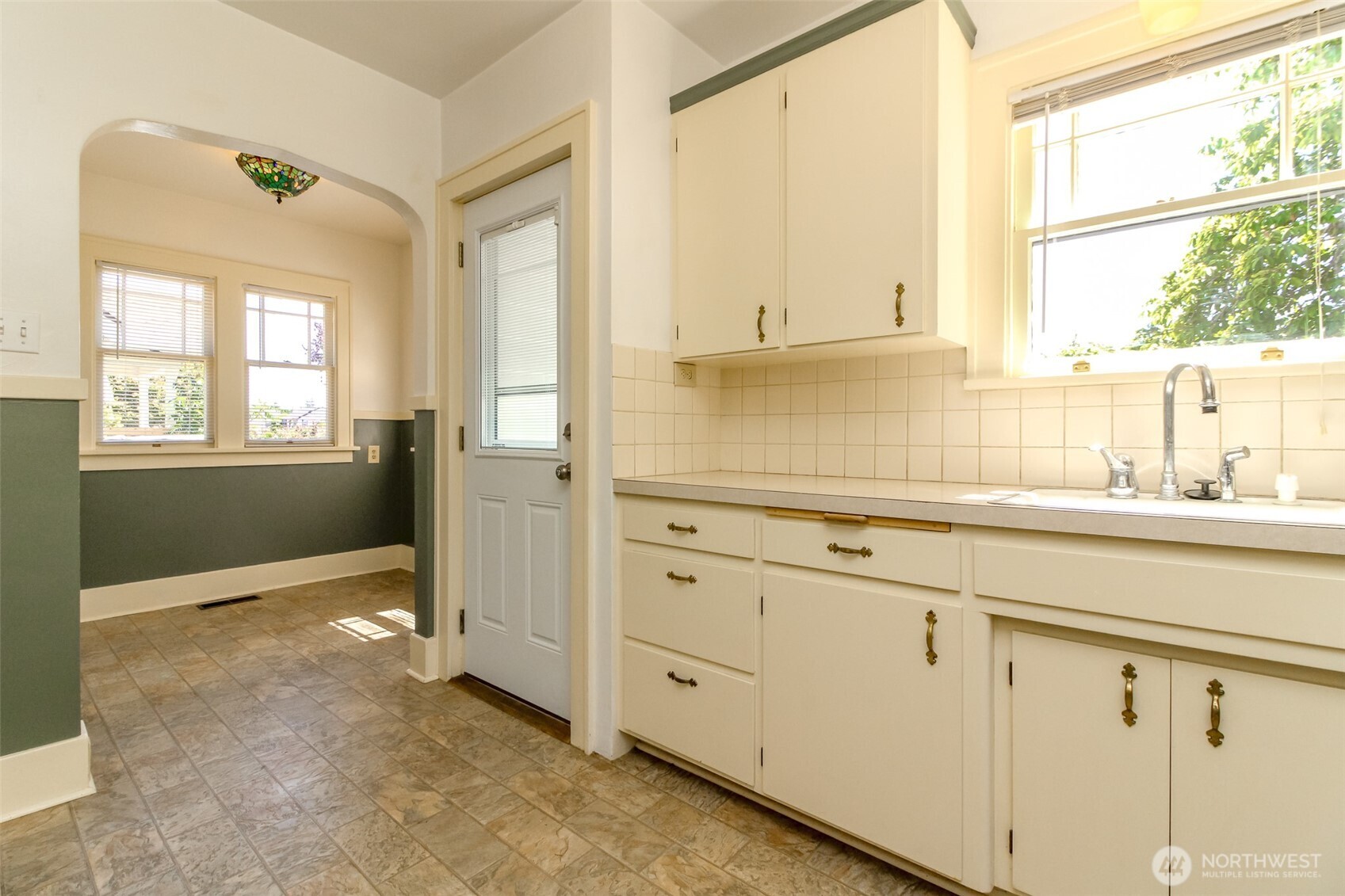 5019 S G Street Property Photo 11
