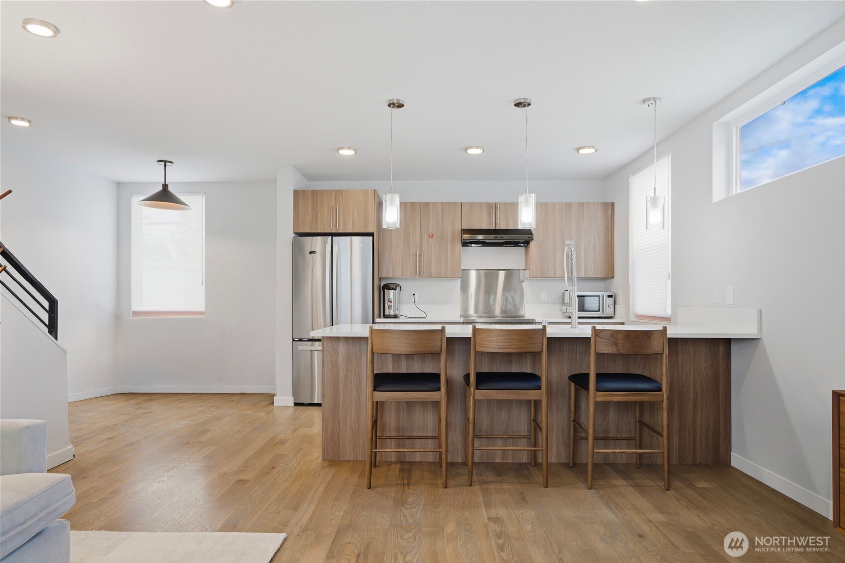 11530 Greenwood Avenue Property Photo 7