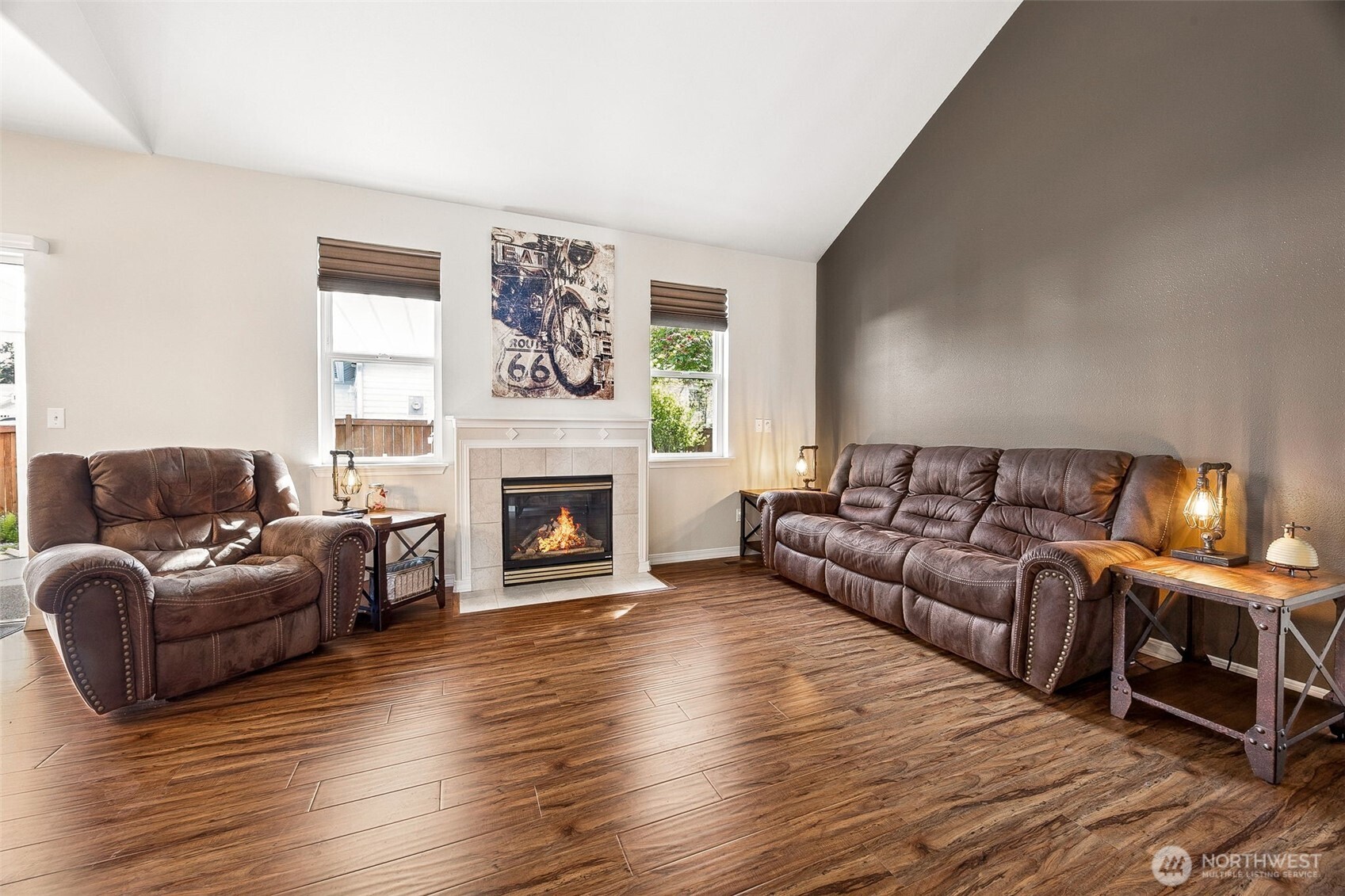 17007 91st Avenue Property Photo 11